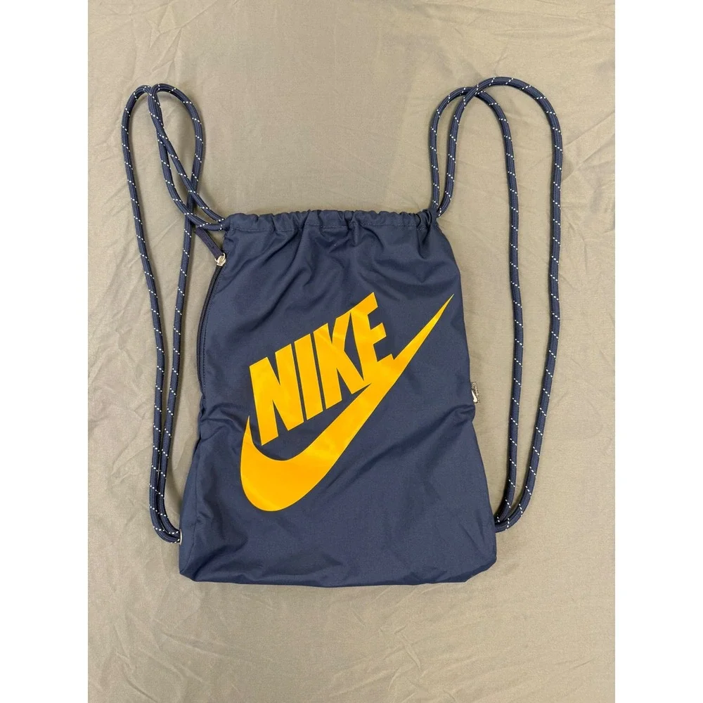 nike blue and yellow backpack Varsity Elite 32L WOODstack or weekend adventure Shop Nike Doernbecher Freestyle Backpack